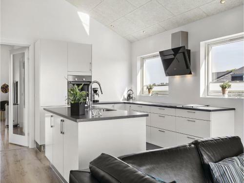 Four-bedroom Holiday Home In Haderslev