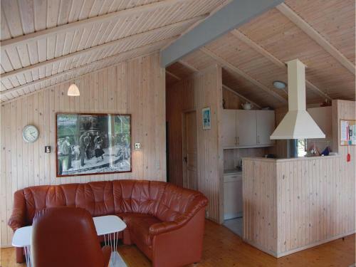 Four-bedroom Holiday Home In Hjorring