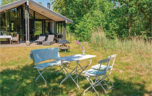 Three-bedroom Holiday Home In Jerup