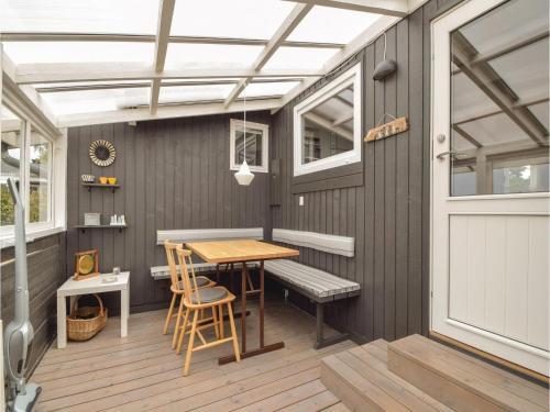 Two-bedroom Holiday Home In Juelsminde