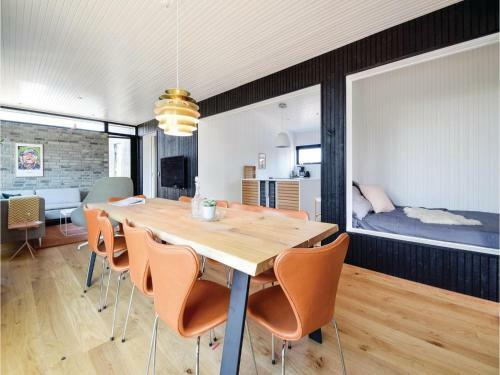 Four-bedroom Holiday Home In Juelsminde