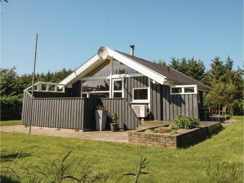 Two-bedroom Holiday Home In Lokken