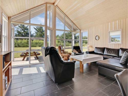 Four-bedroom Holiday Home In Lokken