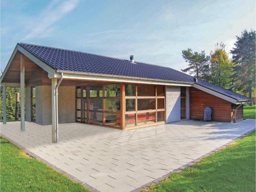 Three-bedroom Holiday Home In Nordborg