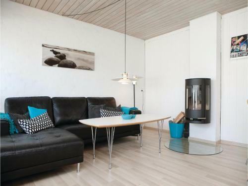 Two-bedroom Holiday Home In Pandrup