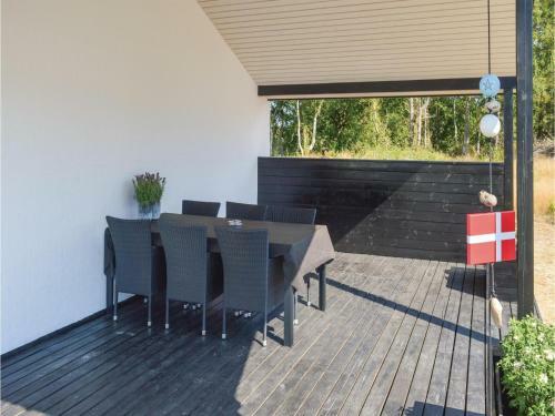 Three-bedroom Holiday Home In Strandby