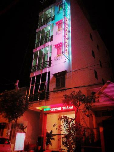 Hotel Khach San Hu?nh Thanh