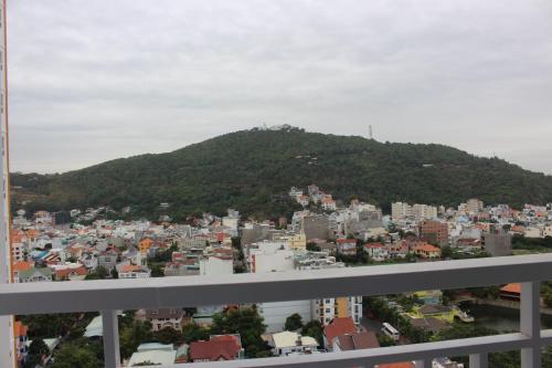 Apartamento C?n H? V?ng T�u Melody