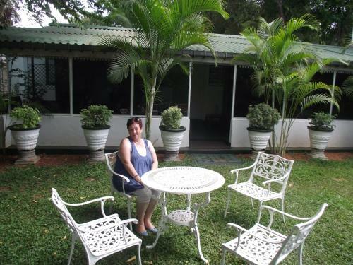 Hostal Levi's Tourist ? Anuradhapura
