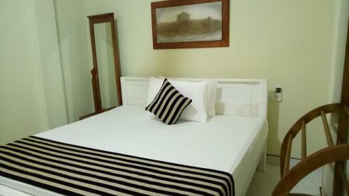 Hostal Heritage Lake View