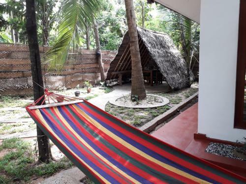 Hotel Yaluwa Tourist Rest