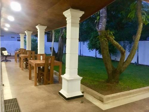 Hostal Eth Yahana Tourist Resort