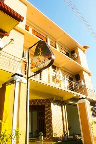Bed & Breakfast The City Tourist Hotel