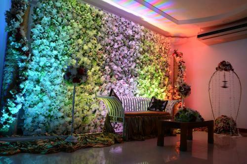 Mount Breeze Hotel