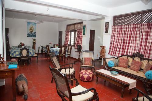 Hostal Blue Seas Guest House