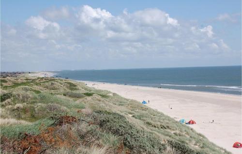 Four-bedroom Holiday Home In Blavand