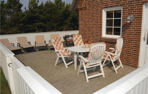 Four-bedroom Holiday Home In Blavand