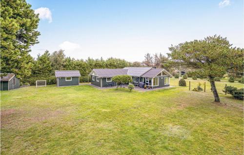 Four-bedroom Holiday Home In Blavand
