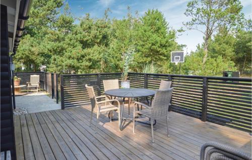 Four-bedroom Holiday Home In Blavand