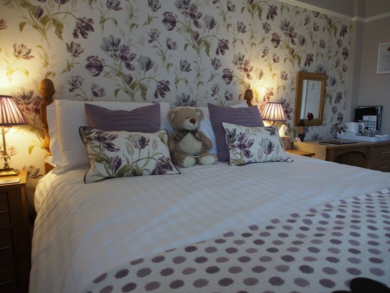 Hostal Montfort Cottage Guest House