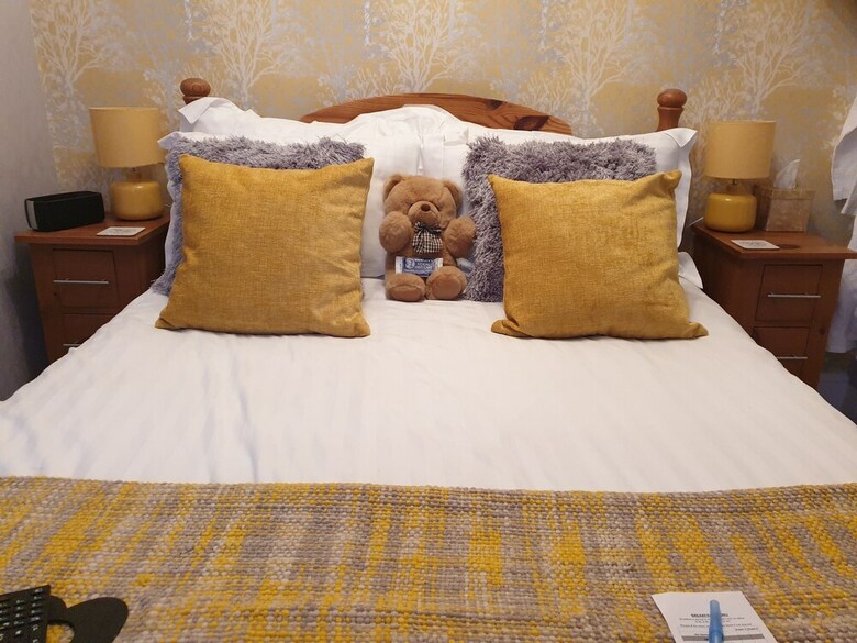 Hostal Montfort Cottage Guest House