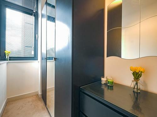 Reading College Serviced Apartment
