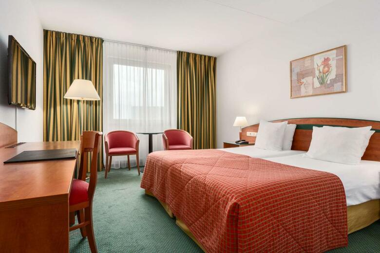 Hotel NH Maastricht
