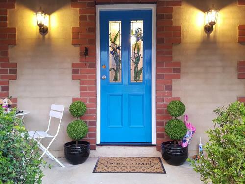 La Maison Riviere - The River House Bed & Breakfast