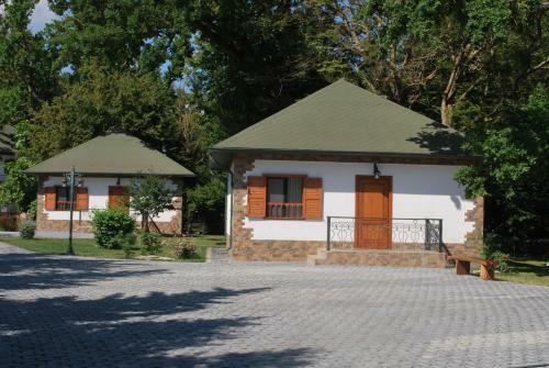 River Inn Boutique Hotel