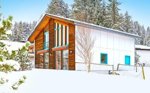 Golden Peaks Ferienhaus