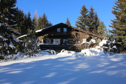 Voa Crestas 7 (715 He)