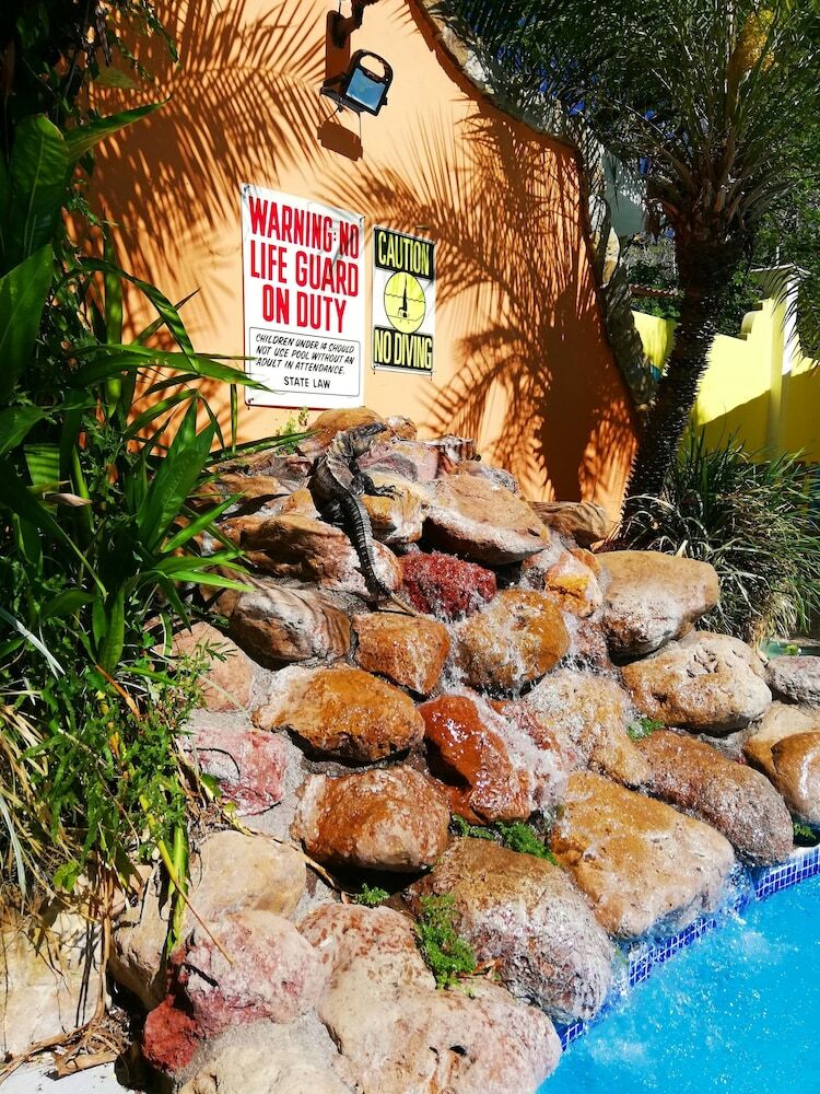Hotel Villas Verdes