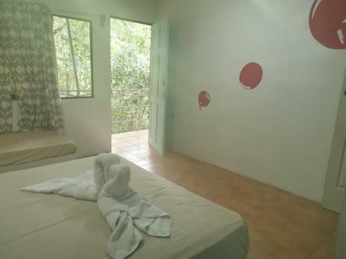 Hostal Hotel Cafe Del Mar, En Valle Pura Vida