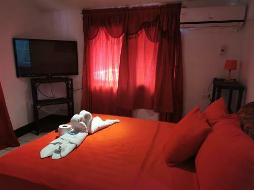 Hostal Hotel Cafe Del Mar, En Valle Pura Vida