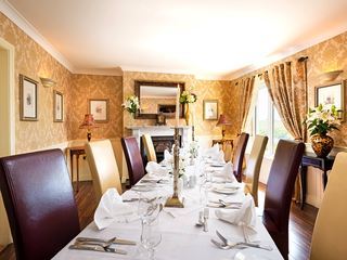 Hotel Bellbridge House