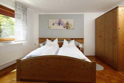 Posada Gasthof Zur Burg