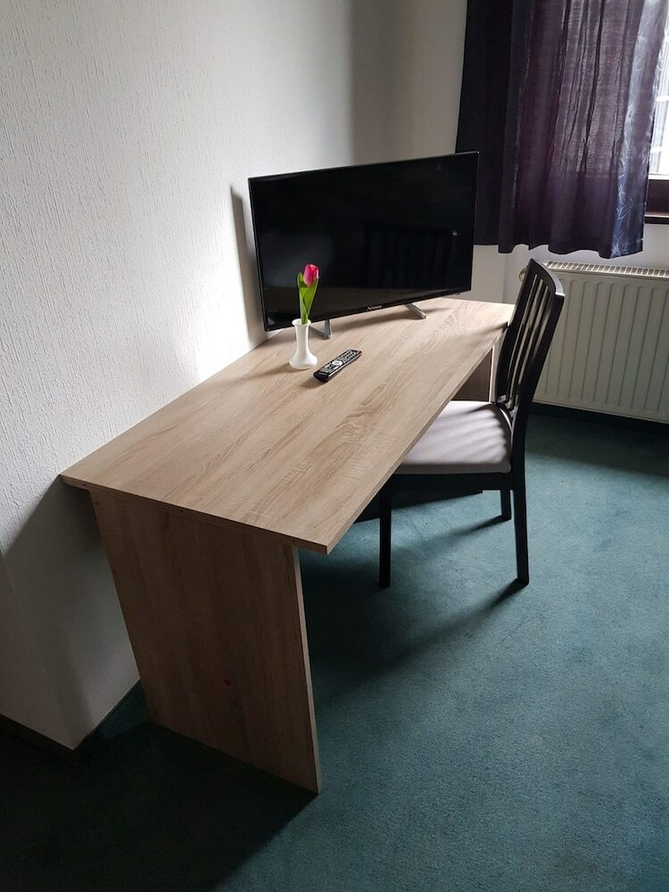 Gz Hotel Airport K�ln Bonn