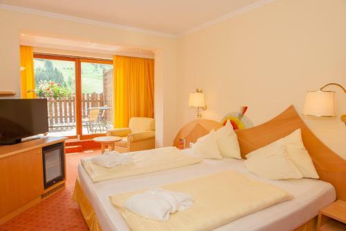 Harmony's Hotel Pr�gant
