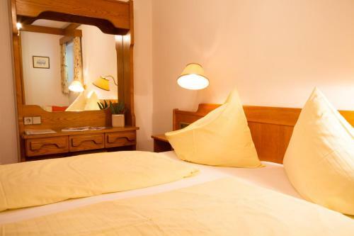 Hostal Hotel Garni Haus Sonnblick