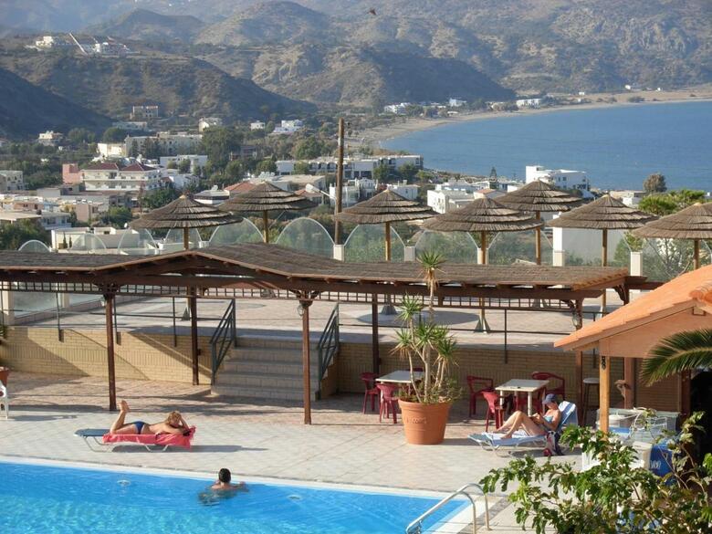 Hotel Seven Stars