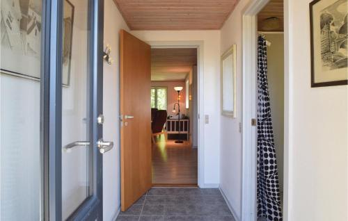 Three-bedroom Holiday Home In Humble