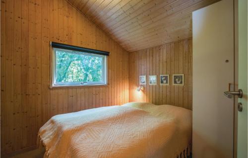 Four-bedroom Holiday Home Humble With A Fireplace 01