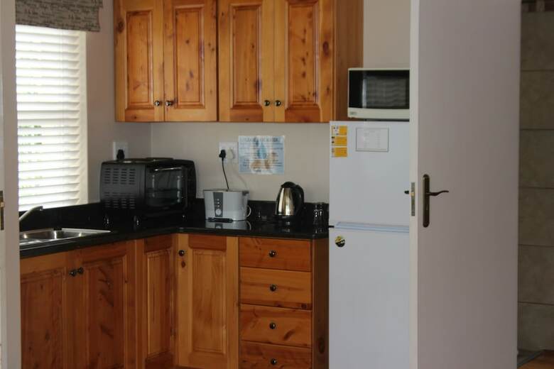 Hostal Villa Beryl Guesthouse
