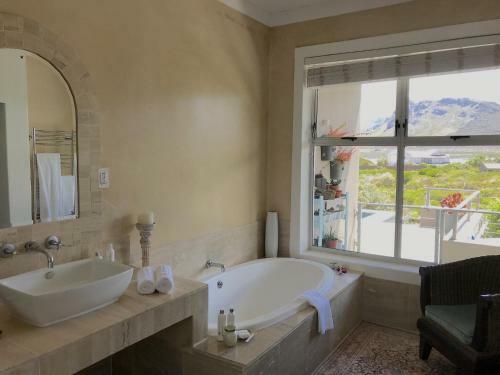 Hostal Moonstruck On Pringle Bay Guesthouse