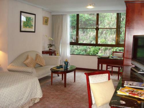 Honey Moon Hotel