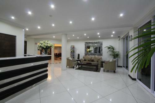 Hotel Regal Inn Ballito