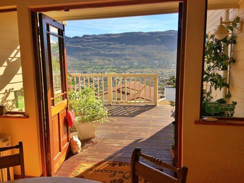 Hostal Tranquility Guest House