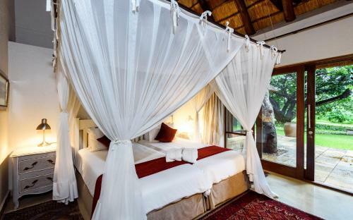 Lodge Khaya Ndlovu Manor House