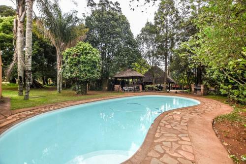 Summit Lodge