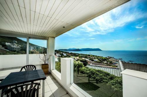 Hostal Penguinden Accommodation And Apartments